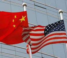 الرئيس الصيني يلتقي رؤساء شركات أمريكية كبرى لطمأنتهم بشأن آفاق نمو الاقتصاد وتعزيز الحوار