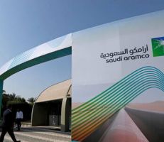 شركة أرامكو السعودية تدرس بيع أسهم بقيمة 50$ مليار في إدراج جديد