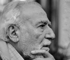وفاة الروائي السوري حيدر حيدر صاحب "وليمة لأعشاب البحر"