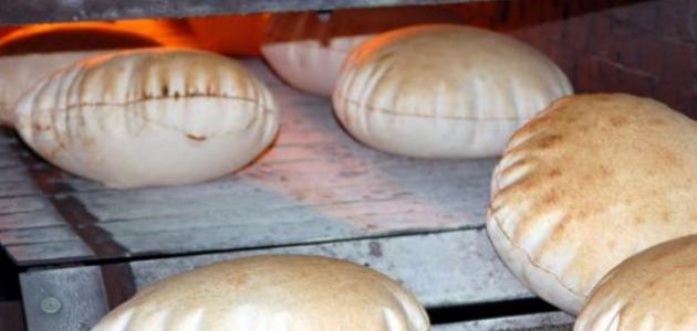 لتغطية التكاليف.. حماية المستهلك ترفع سعر ربطة الخبز 100 ليرة في صالات السورية للتجارة